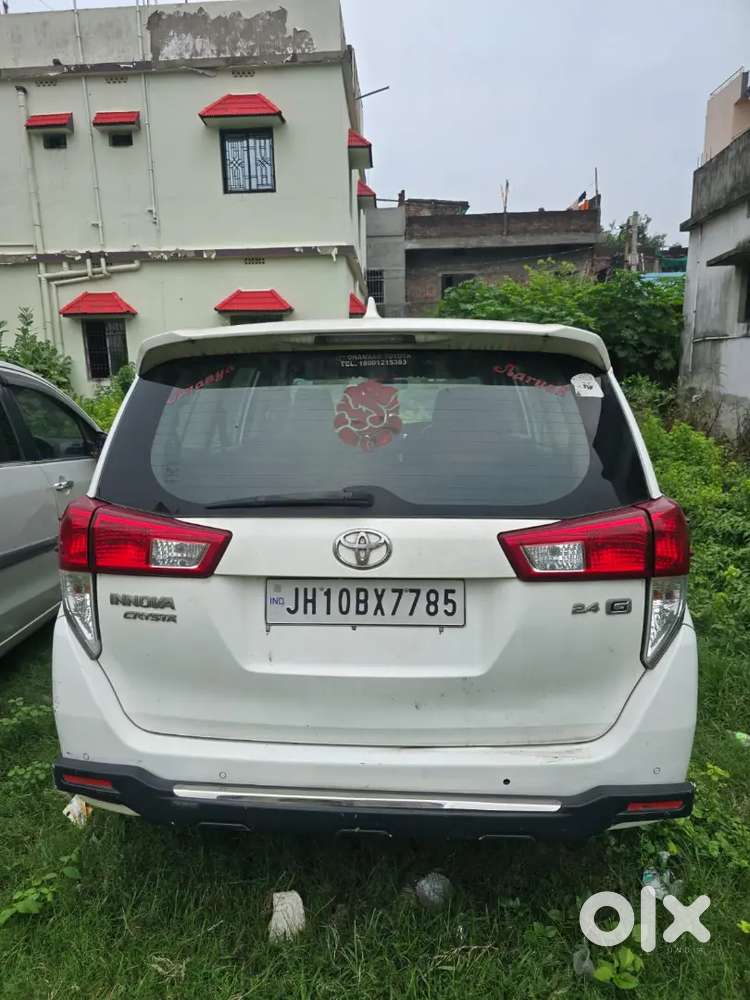 Toyota Innova Crysta 2019