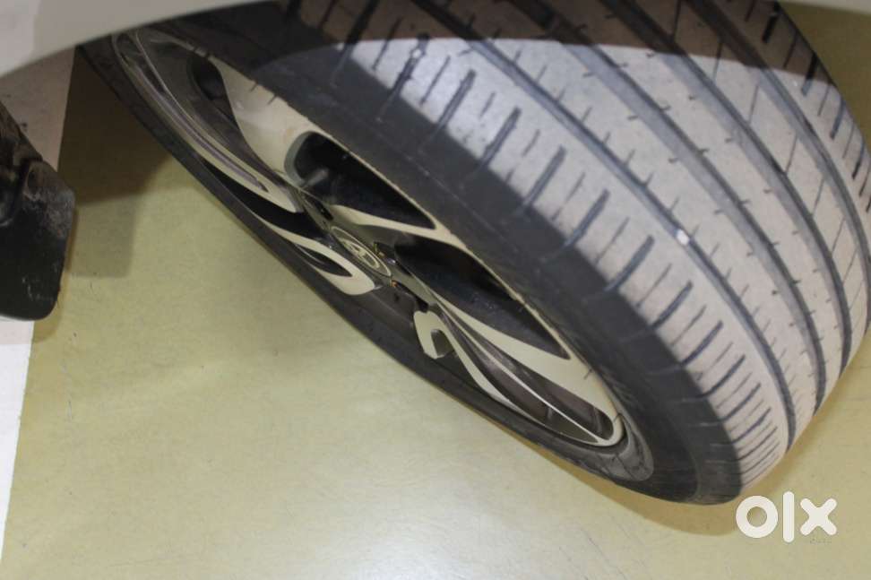 Toyota Glanza 1.2 G Amt, 2019, Petrol