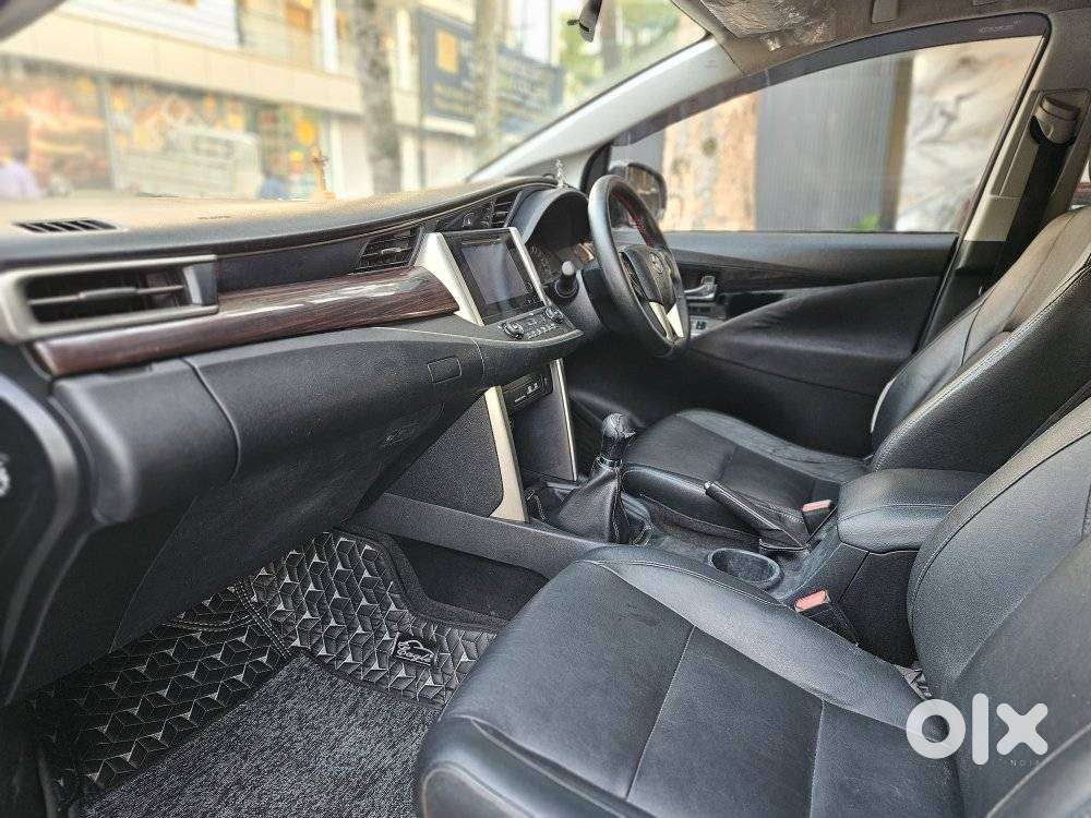 Toyota Innova Crysta 2.4 Z 7 Str, 2017, Diesel