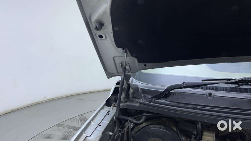 Mahindra Tuv 300 T10, 2018, Diesel