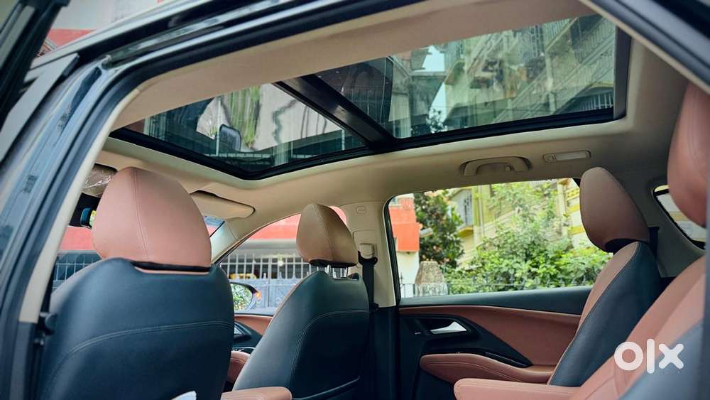 Mg Hector Plus Sharp Pro Blackstorm 2.0 Turbo Diesel 7 Str, 2023, Di..