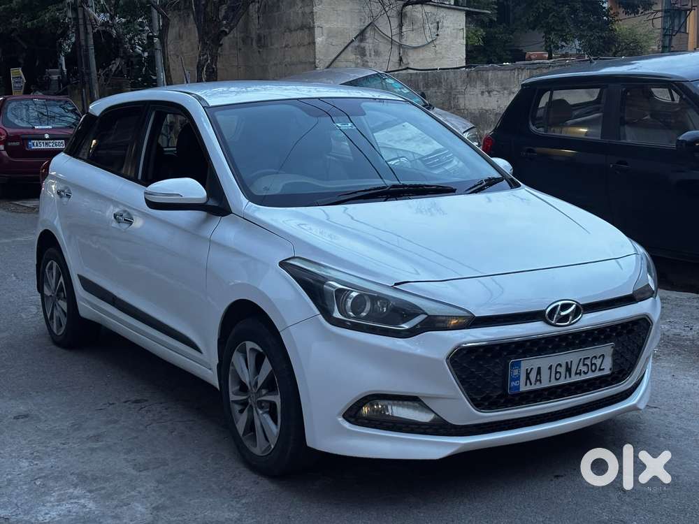 Hyundai Elite I20 1.2 Asta (o) Cvt, 2017, Petrol