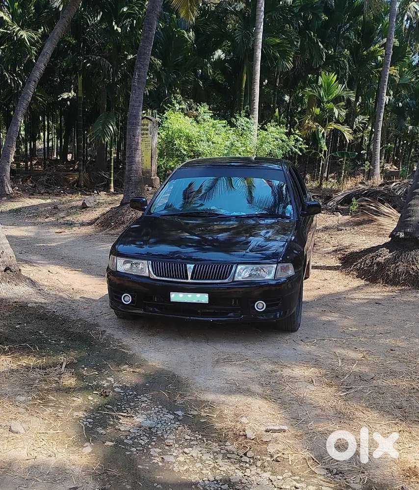 Mitsubishi Lancer Black (sports Look)