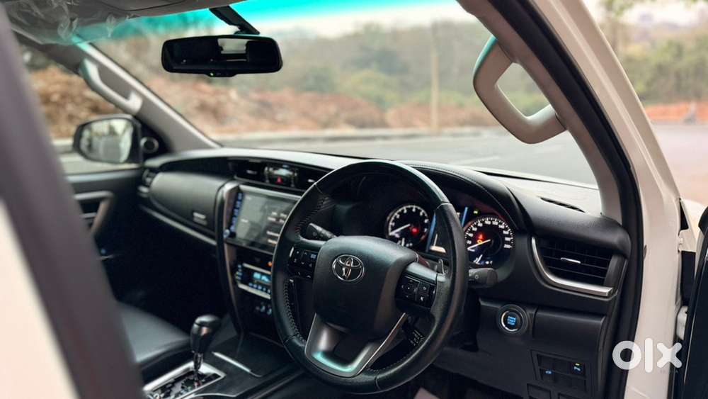 Toyota Fortuner 2022 At 2wd Petrol  29k Km  Genuine Suv