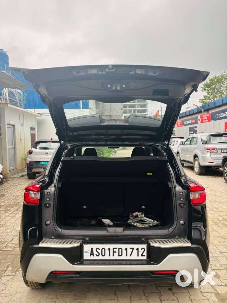 Nissan Magnite 1.0 Xv Turbo Cvt, 2022, Petrol