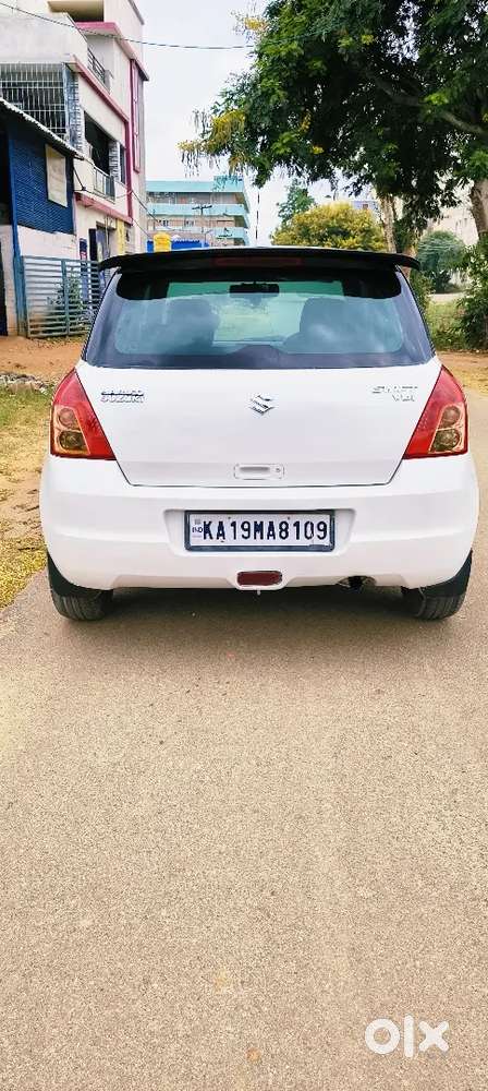 Maruti Suzuki Swift 2010
