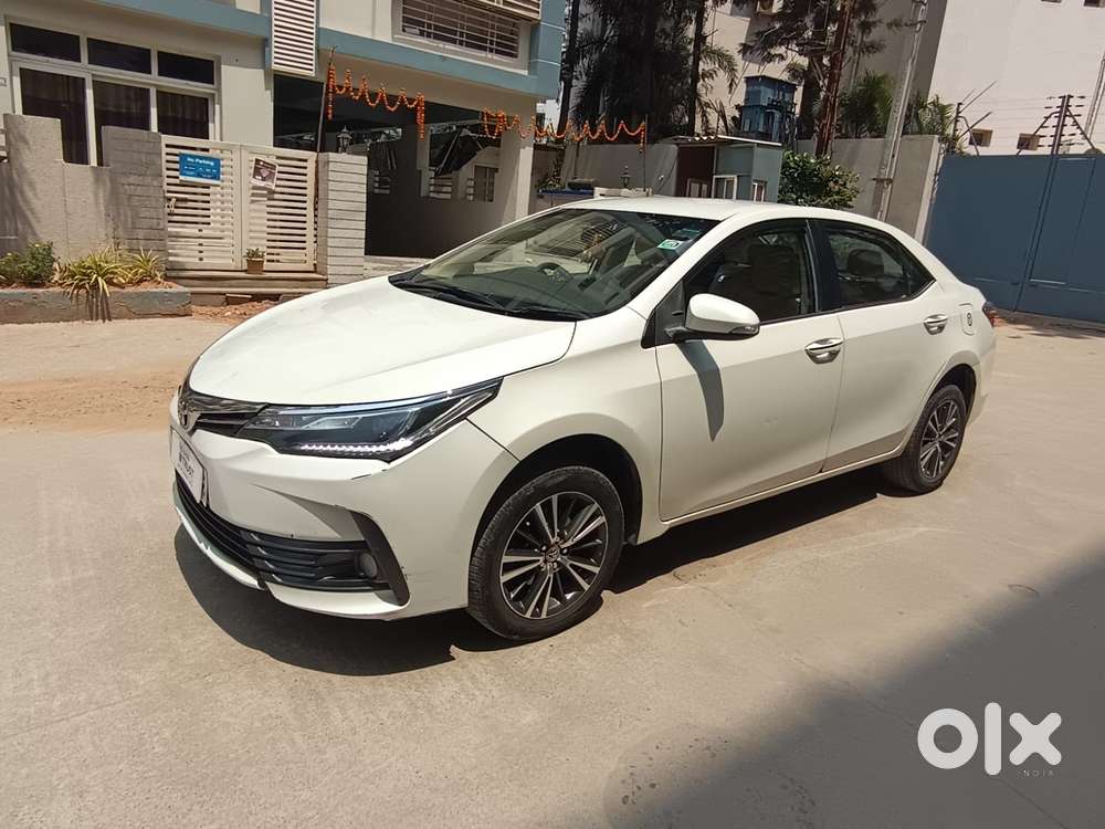 Toyota Corolla Altis 2013-2017 Vl At, 2017, Petrol