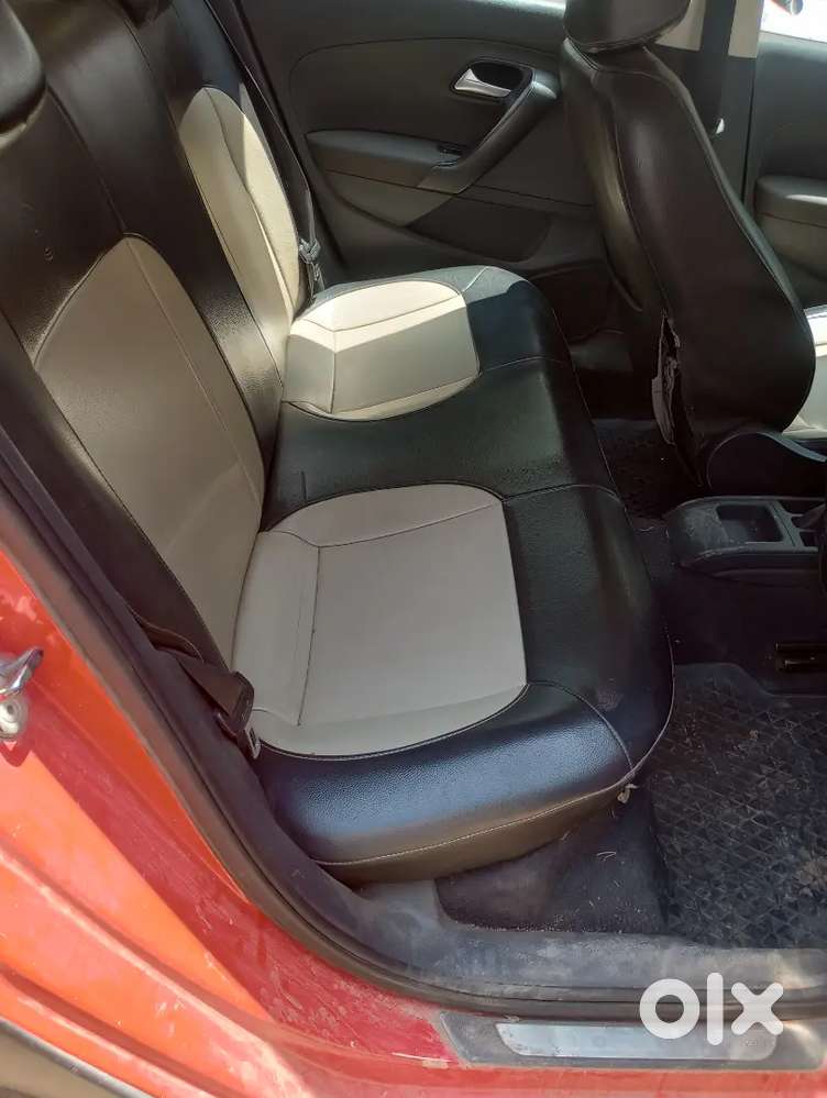 Volkswagen Crosspolo 2015 Diesel 100000 Km Driven Well Maintained,