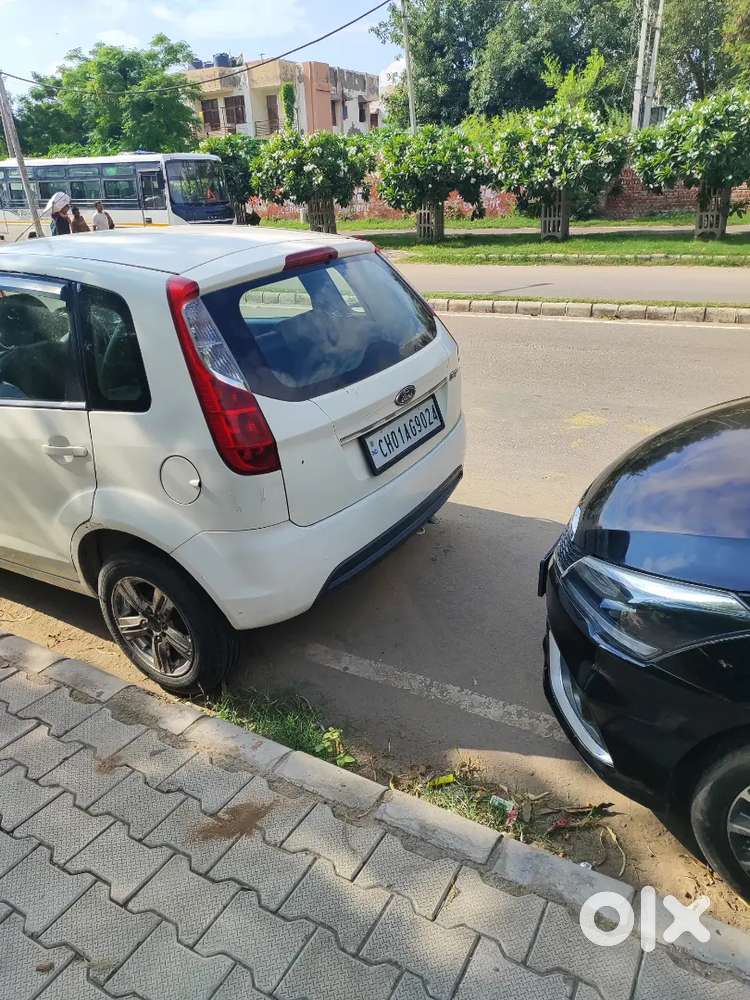 Ford Figo 1.2 Petrol 2011