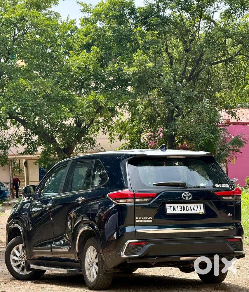 Toyota Innova Hycross Gx (o), 2024, Petrol