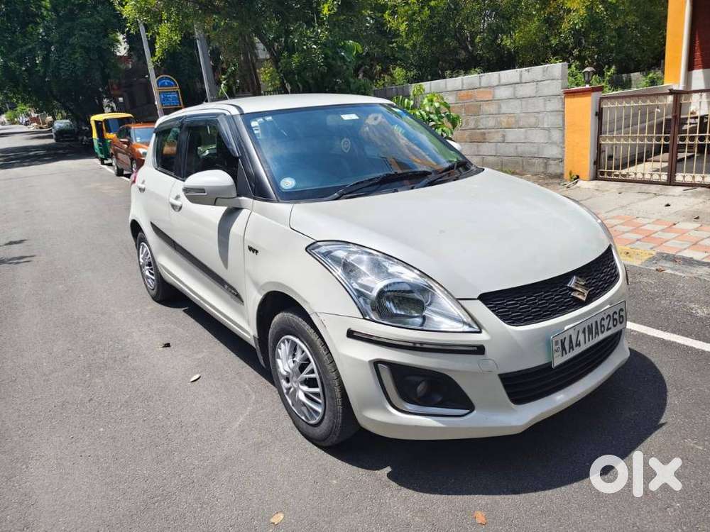 Maruti Suzuki Swift Vxi + Manual, 2016, Petrol