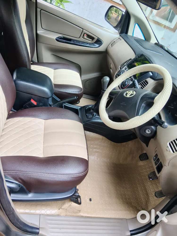 Toyota Innova 2.5 Diesel Manual 2015