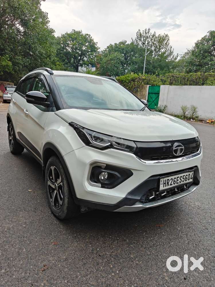 Tata Nexon 1.2 Revotron Xza Plus Dualtone, 2021, Petrol