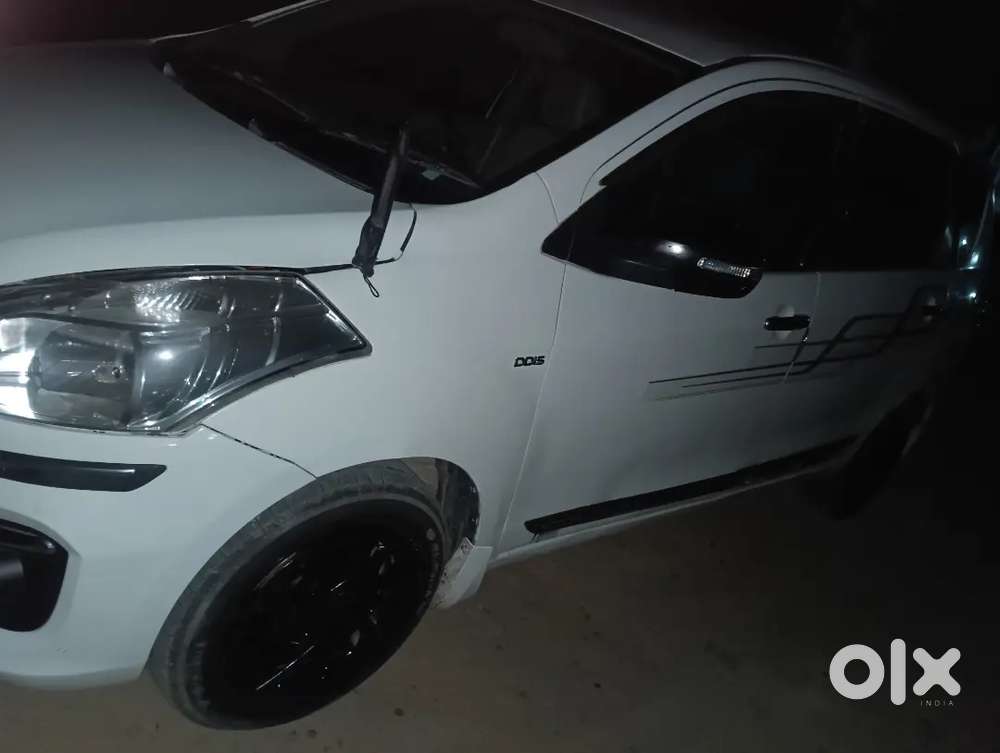 Maruti Suzuki Ertiga 2014 Diesel 80000 Km Driven+