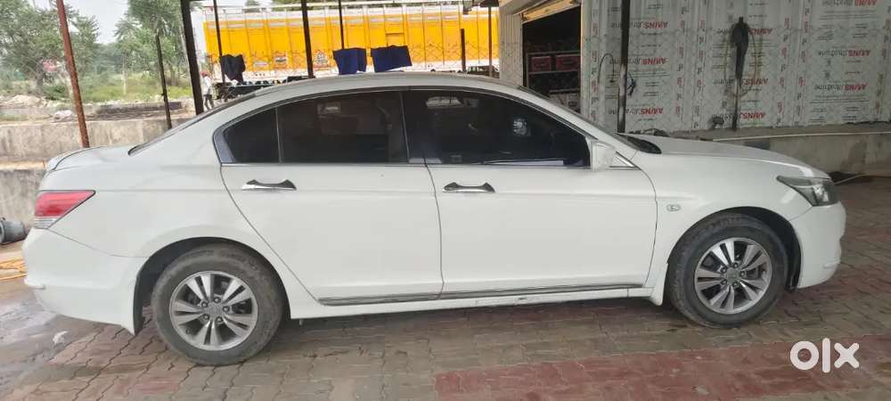 Honda Accord 2.4 2011