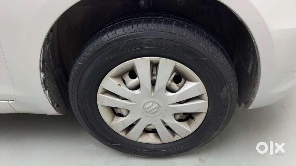 Maruti Suzuki Swift 1.2 Lxi (o), 2017, Petrol