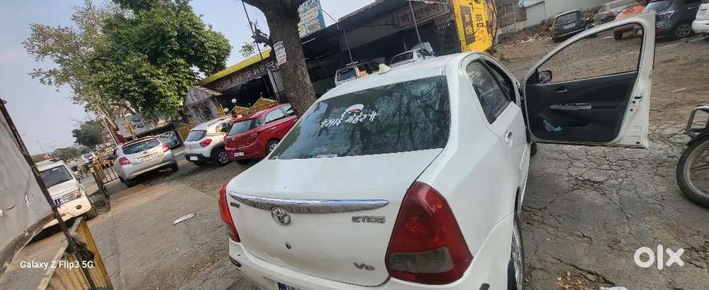 Toyota Etios 2012 Diesel 200000 Km Driven