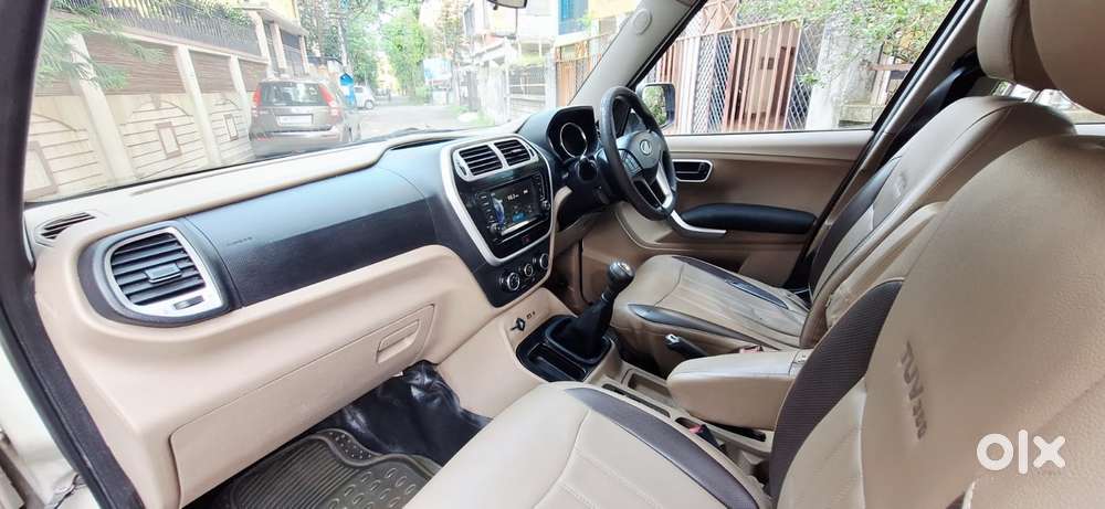 Mahindra Tuv 300 T10, 2019, Diesel