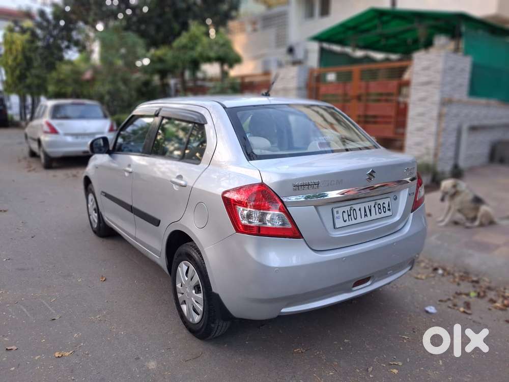 Maruti Suzuki Swift Dzire 1.2 Vxi Bsiv, 2013, Petrol
