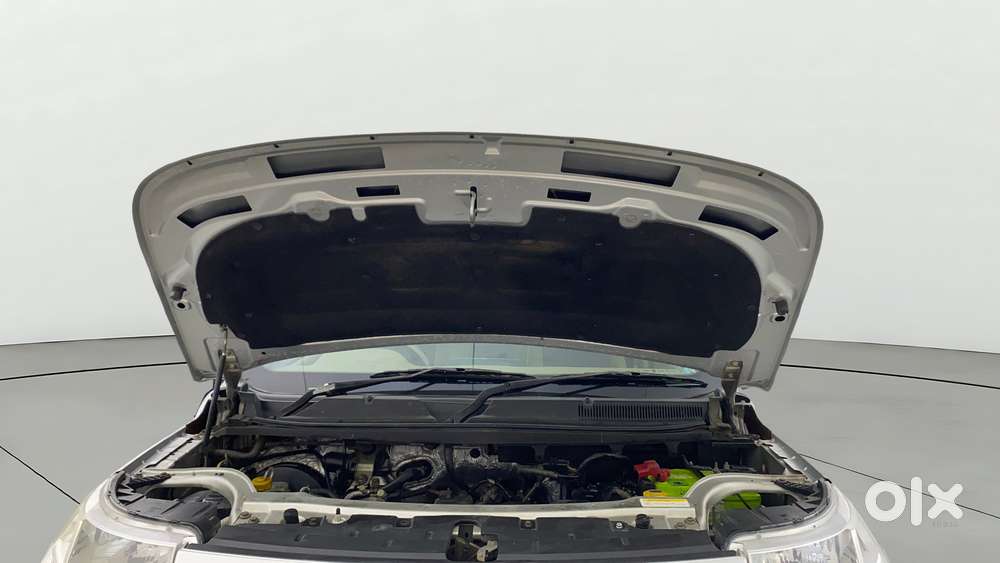 Mahindra Tuv 300 Mhawk100 T8, 2018, Diesel