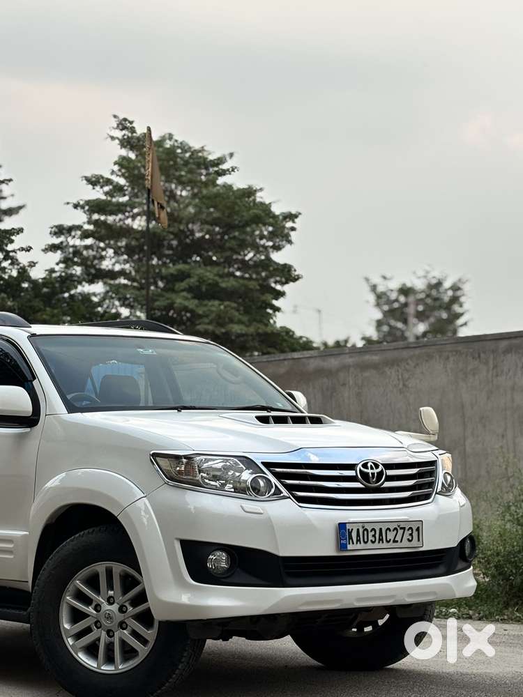 Toyota Fortuner 2011-2016 4x4 Mt, 2015, Diesel