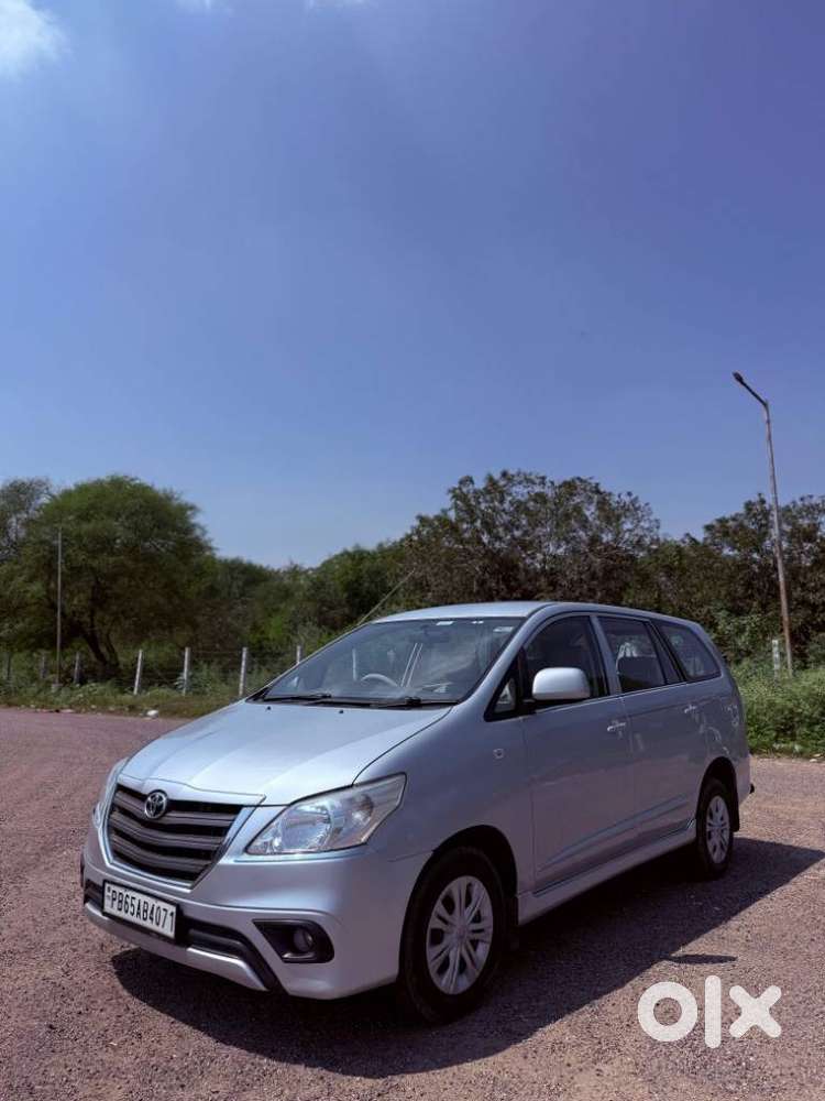 Toyota Innova 2.5 Gx 7 Seater Limited Edition, 2014, Diesel