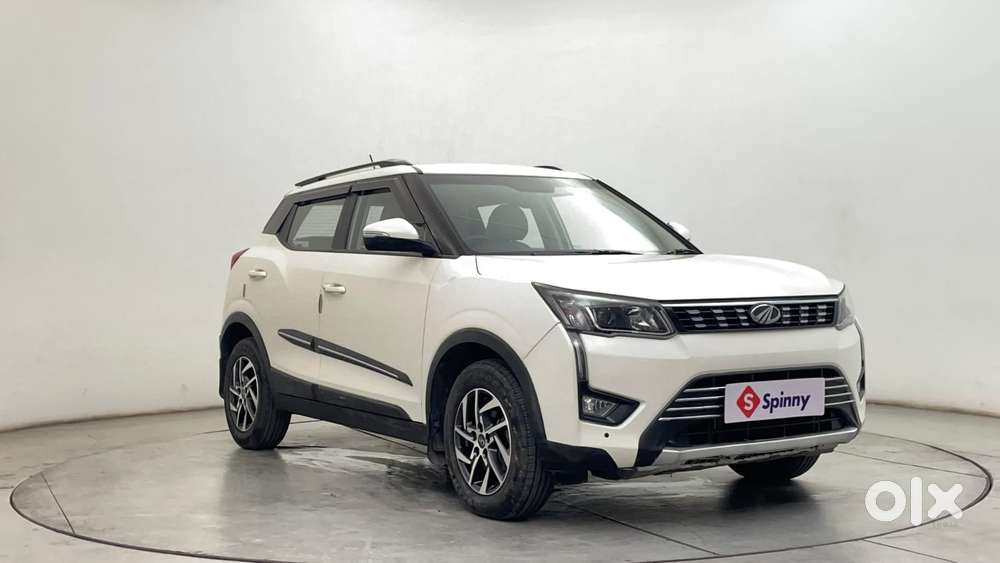 Mahindra Xuv300 W8 (o) 1.5 Diesel Amt, 2022, Diesel