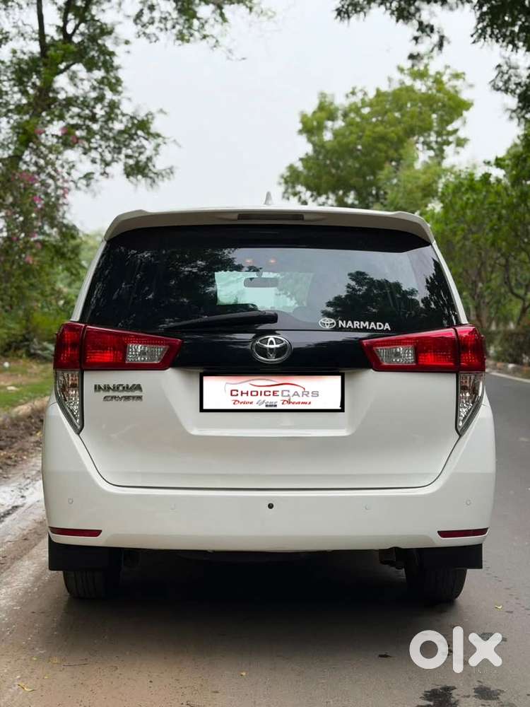Toyota Innova Crysta 2.4 G Plus Mt 7 Str, 2023, Diesel