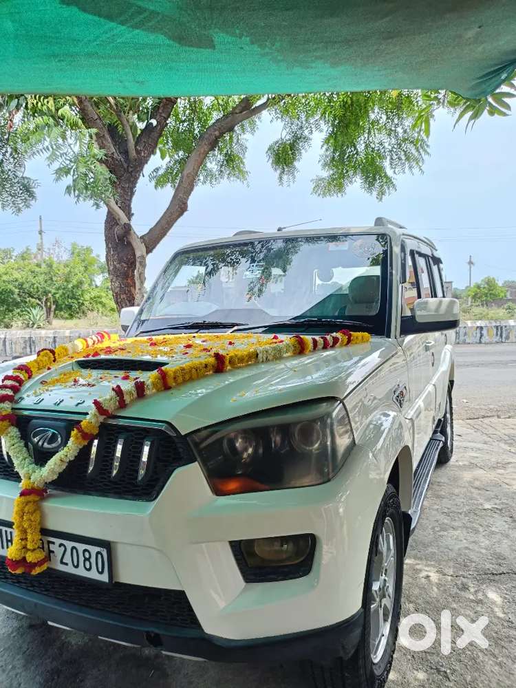 Mahindra Scorpio 2017 Diesel 99999 Km Driven