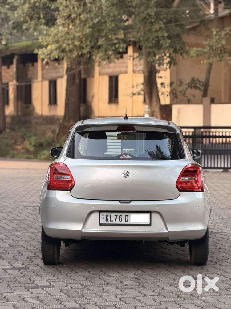 Maruti Suzuki Swift Vxi Optional, 2023, Petrol