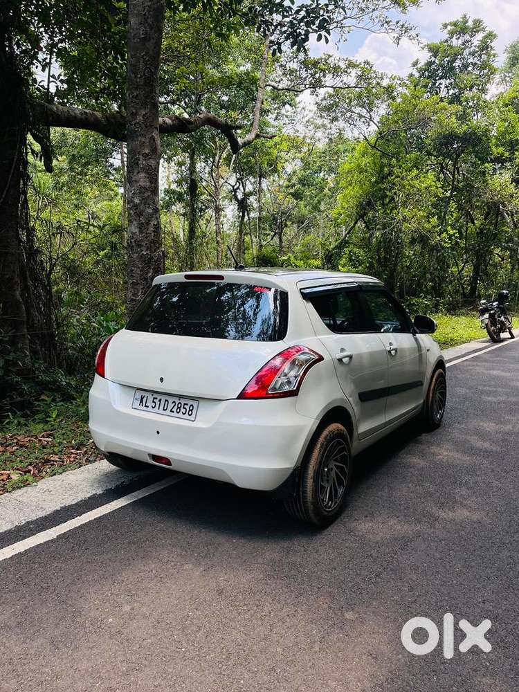 Exelent Condition,no Maintenence,new 4 Tyre