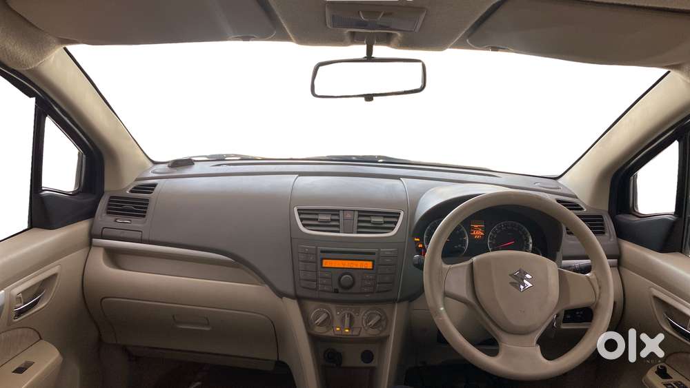 Maruti Suzuki Ertiga 2012-2015 Vxi Cng, 2015, Cng & Hybrids