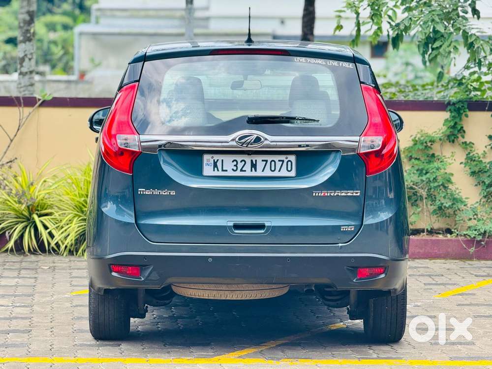 Mahindra Marazzo M6, 2019, Diesel