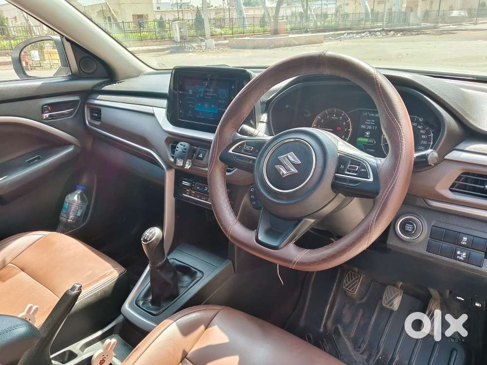 Maruti Suzuki Brezza 1.5 Zxi Cng Dual Tone, 2022, Cng & Hybrids