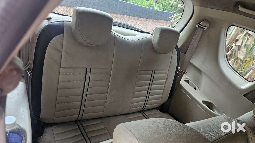 Maruti Suzuki Ertiga 2012