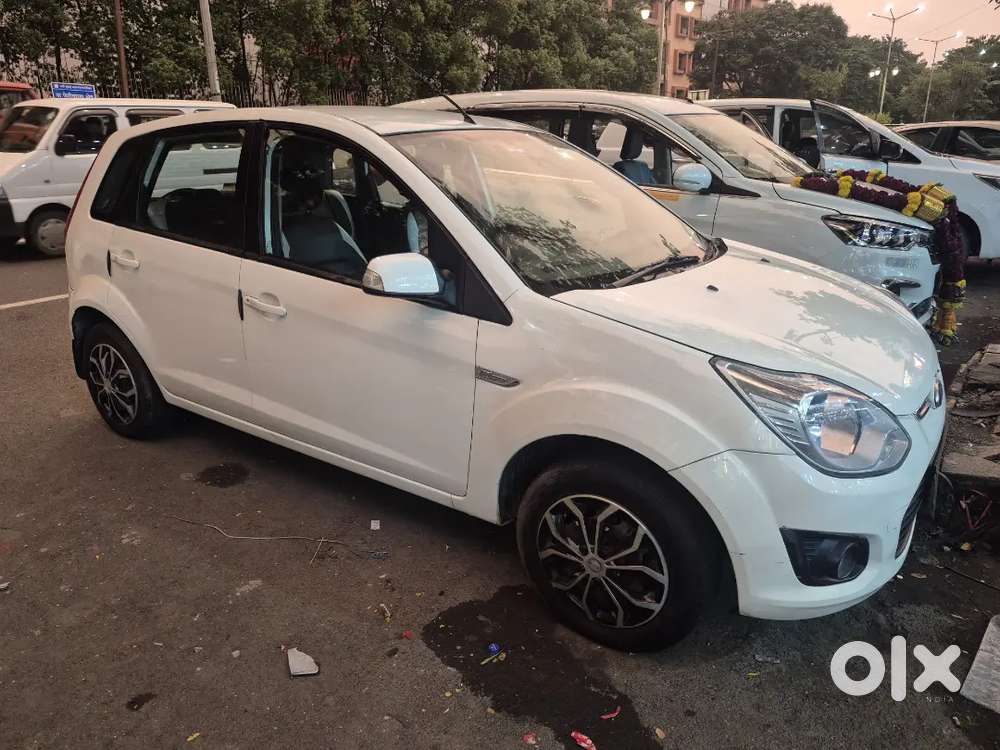 Ford Figo 1.2 Petrol 2015