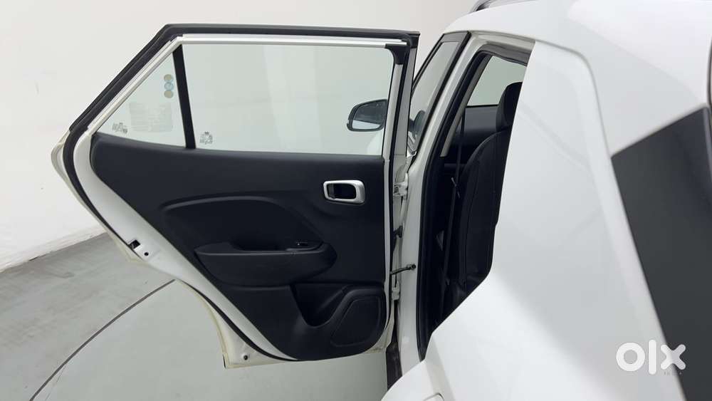 Hyundai Venue [2022-ongoing] 1.5 Crdi Sx, 2022, Diesel
