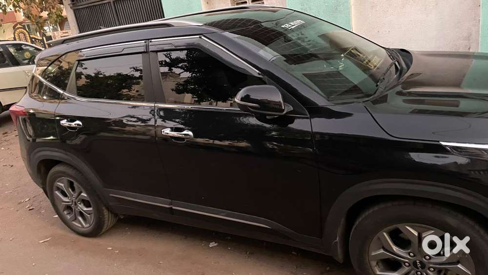 Kia Seltos Petrol 2024 / 11