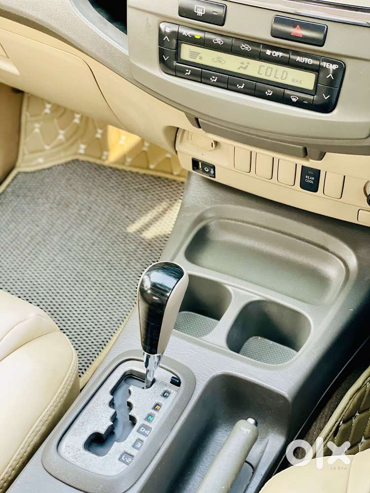 Toyota Fortuner 3.0 4x2 Automatic, 2013, Diesel