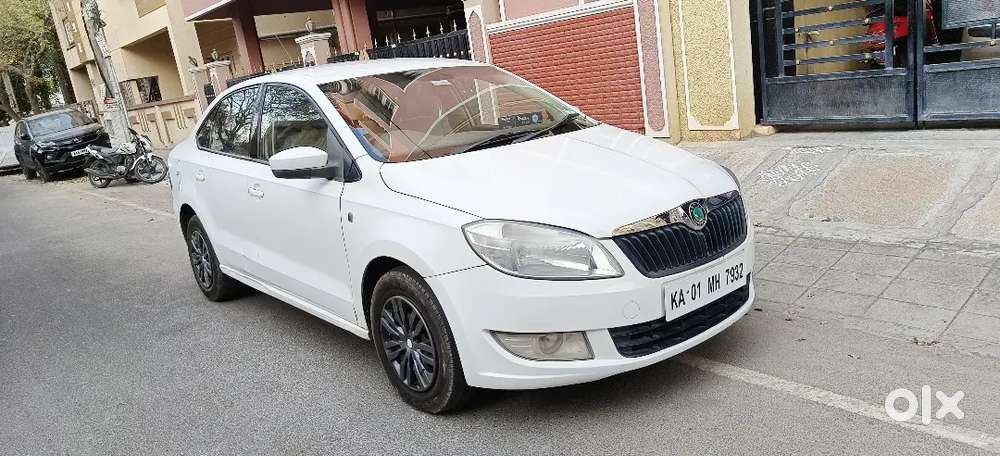 Skoda Rapid 2012 Good Condition Diesel 2nd Owner Well Maintained