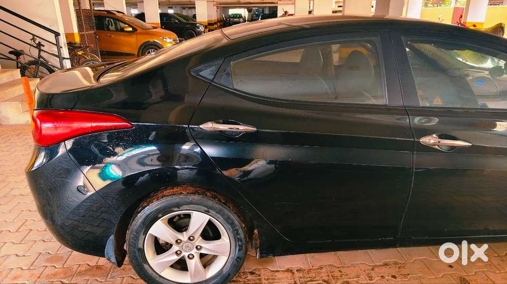 2014 Hyundai Fluidic Elantra 1.8 Litre Mt