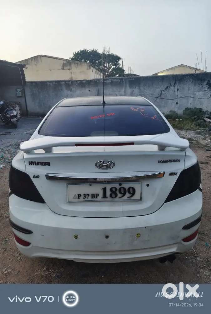 Hyundai Verna Diesel Manual 2012