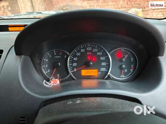 Maruti Suzuki Swift Dzire Vxi, 2011, Petrol