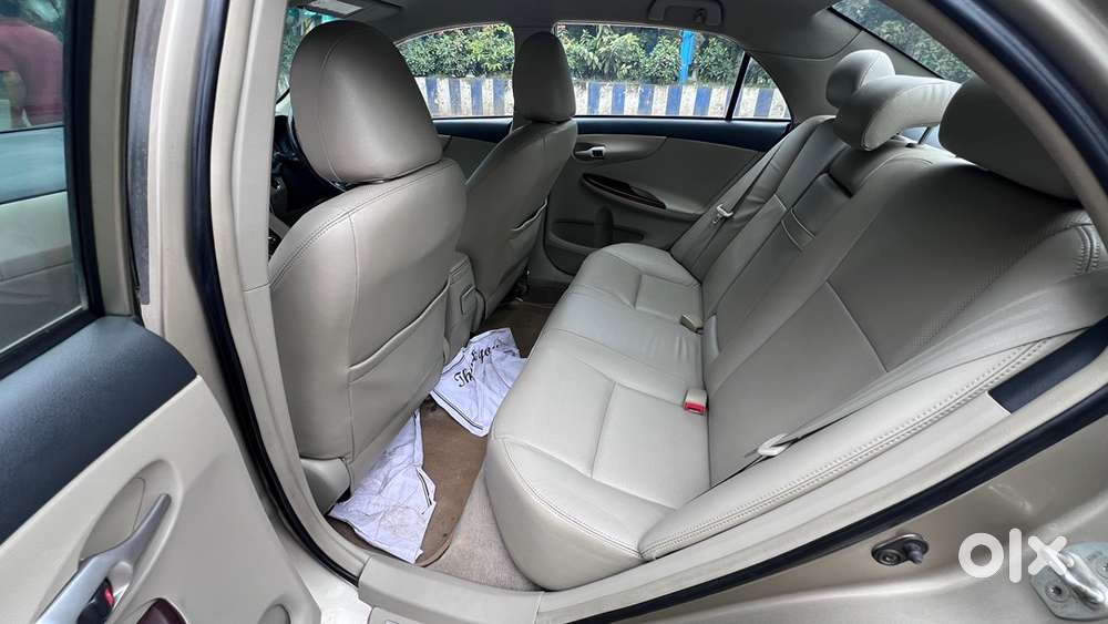 2011 Toyota Corolla Altis