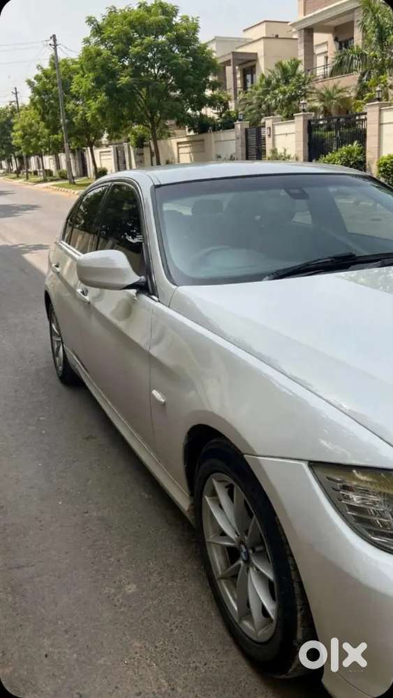 Bmw 3 Series 2.0 2011