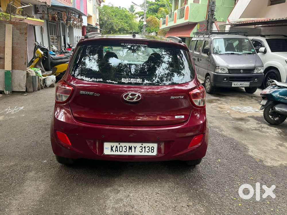 Hyundai Grand I10 Sportz 2016 Petrol