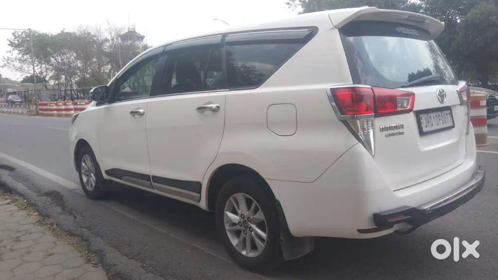 Toyota Innova Crysta 2.4 Gx 2019