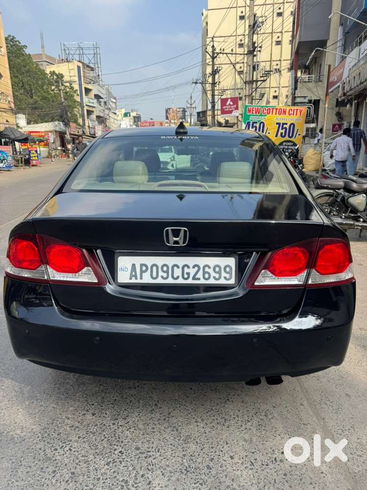 Honda Civic Petrol 2011