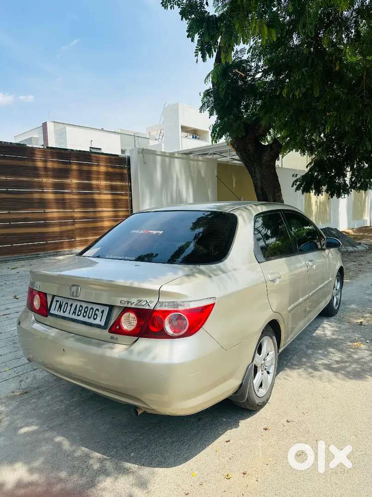 Honda City Zx 2006 Petrol Well Maintained