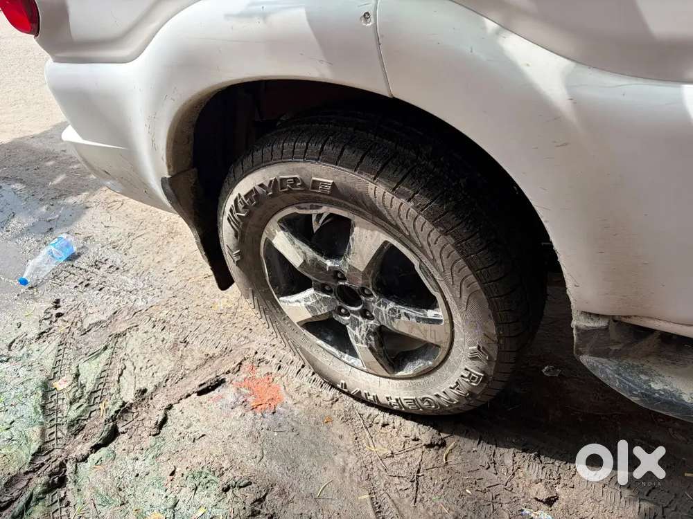 Mahindra Scorpio 2.2 Hybrid 2017